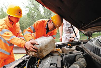 游仙区剑阁道路救援